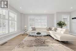 2413 BAINTREE CRESCENT | Oakville Ontario | Slide Image Seven