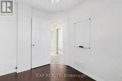 35 THAMES WAY | Hamilton Ontario | Slide Image Eight