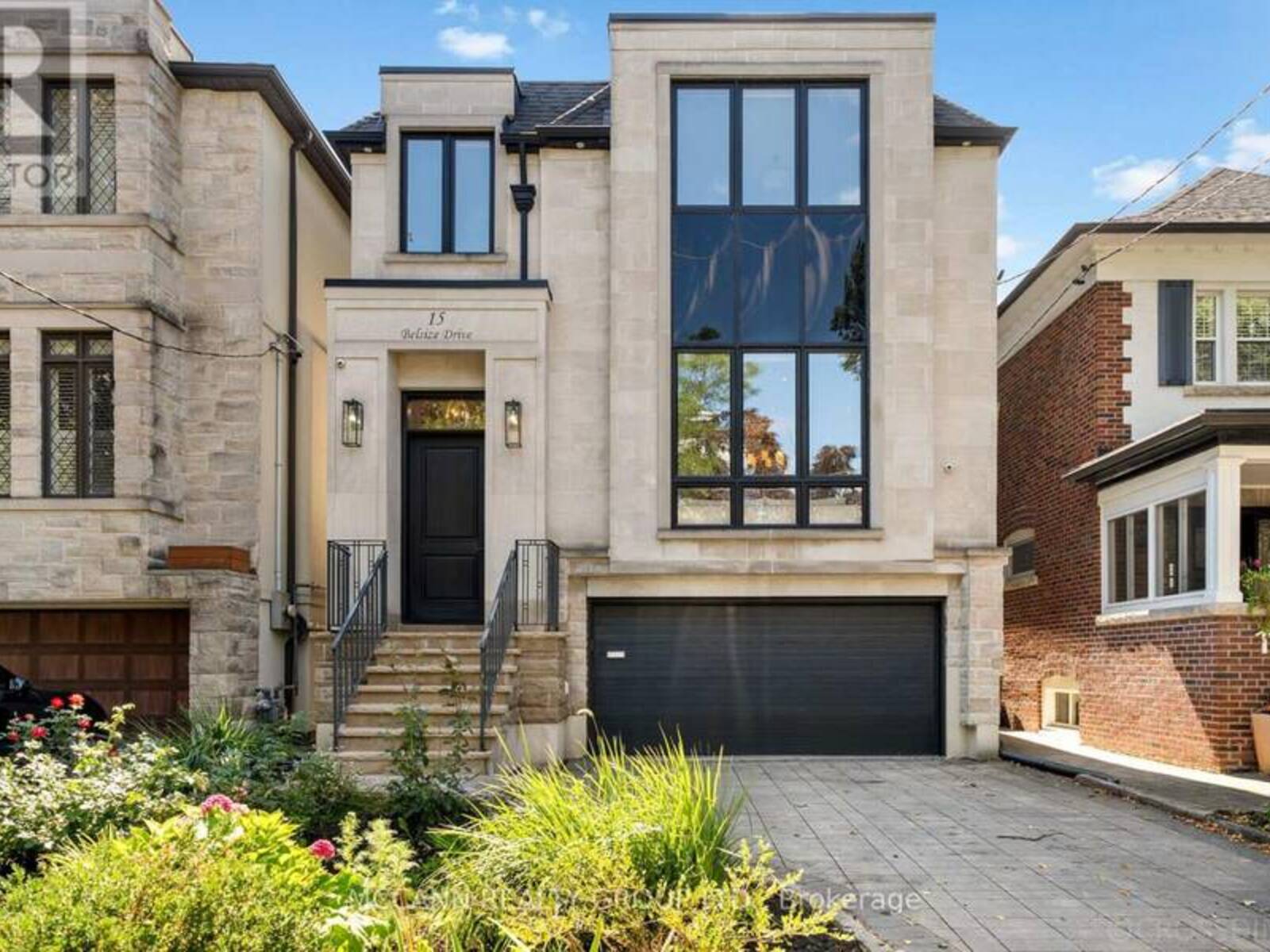 15 BELSIZE DRIVE, Toronto, Ontario M4S 1L3