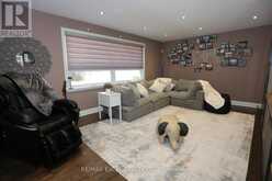 16 ALDENHAM CRESCENT | Toronto Ontario | Slide Image Two