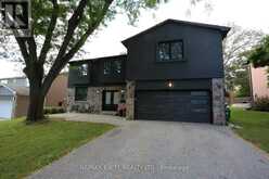 16 ALDENHAM CRESCENT | Toronto Ontario | Slide Image Twenty-seven