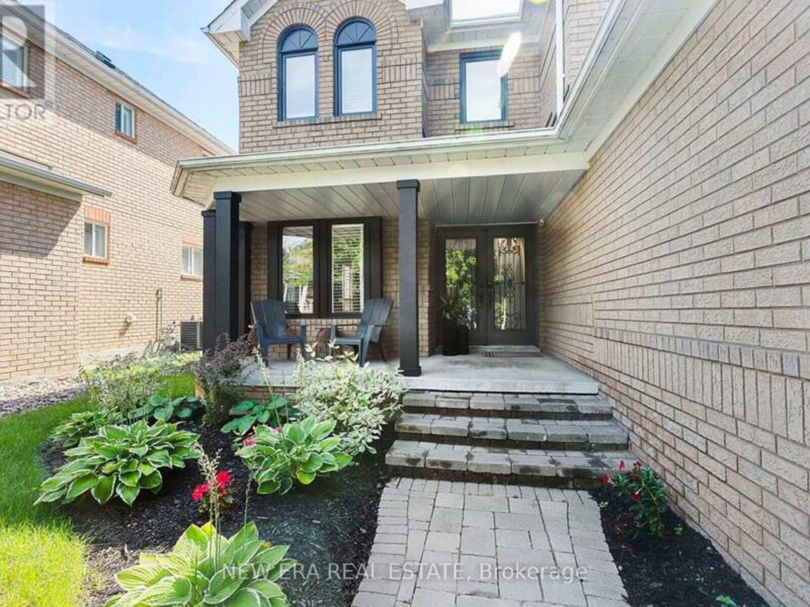 3 GILCHRIST COURT, Whitby, Ontario L1R 2P3