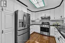 222 PARK AVENUE | East Gwillimbury Ontario | Slide Image Seventeen