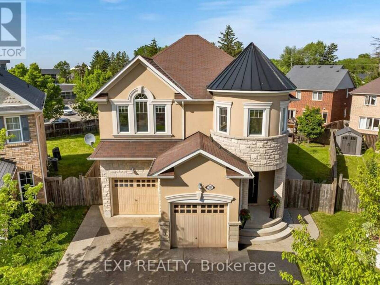 28 OHARA LANE, Hamilton, Ontario L9K 0C7