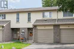 69 - 39 CAMELOT WAY | Markham Ontario | Slide Image Forty-five