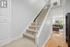 69 - 39 CAMELOT WAY | Markham Ontario | Slide Image Four
