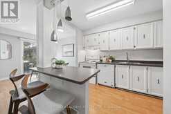 69 - 39 CAMELOT WAY | Markham Ontario | Slide Image Twelve