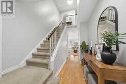 69 - 39 CAMELOT WAY | Markham Ontario | Slide Image Four