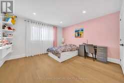 16 RAVENCLIFFE ROAD | Markham Ontario | Slide Image Thirty-two