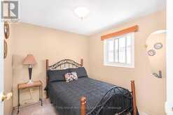 703 UPPER WENTWORTH STREET | Hamilton Ontario | Slide Image Nineteen