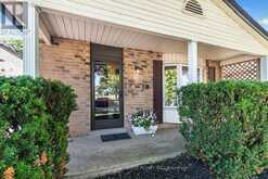 703 UPPER WENTWORTH STREET | Hamilton Ontario | Slide Image Four