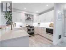 136 BRAEMAR AVENUE | Caledonia Ontario | Slide Image Twelve