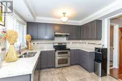 28 RUMI CRESCENT | Toronto Ontario | Slide Image Sixteen