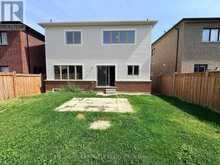 42 ARTHUR MCLAUGHLIN STREET | Clarington Ontario | Slide Image Seventeen