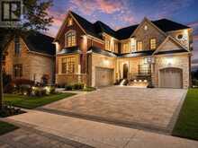 33 STOLLERY POND CRESCENT | Markham Ontario | Slide Image Two