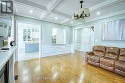 1183 MCTAVISH DRIVE | Newmarket Ontario | Slide Image Eleven