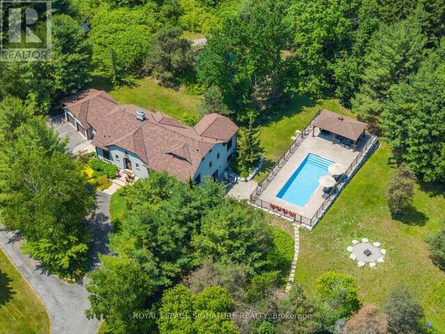 30 KINGSWOOD DRIVE King Ontario, L7B 1K8 - 4 Bedrooms Home For Sale