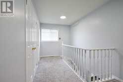 17 CROMPTON DRIVE | Barrie Ontario | Slide Image Eighteen
