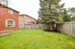 17 CROMPTON DRIVE | Barrie Ontario | Slide Image Forty-one