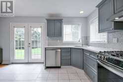 17 CROMPTON DRIVE | Barrie Ontario | Slide Image Five