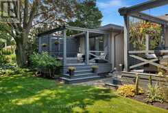 5 BLAIR ATHOL CRESCENT | Toronto Ontario | Slide Image Forty-seven