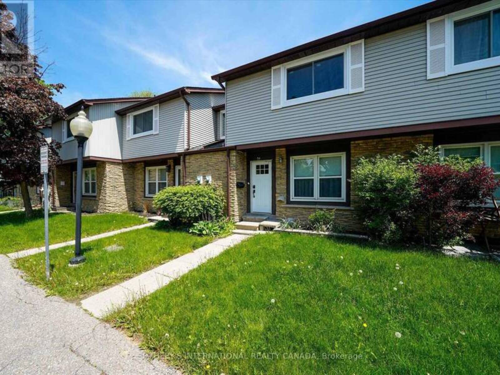 34 - 120 FALCONER DRIVE, Mississauga, Ontario L5N 1P5