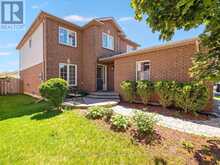 117 APPLE BLOSSOM BOULEVARD | Clarington Ontario | Slide Image Two
