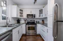 15 SHERWOOD COURT | Barrie Ontario | Slide Image Eleven