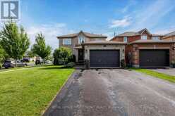 15 SHERWOOD COURT | Barrie Ontario | Slide Image Two