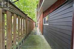 1 DALEGROVE CRESCENT | Toronto Ontario | Slide Image Forty-five