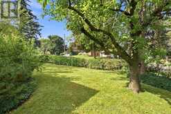 1 DALEGROVE CRESCENT | Toronto Ontario | Slide Image Forty-six