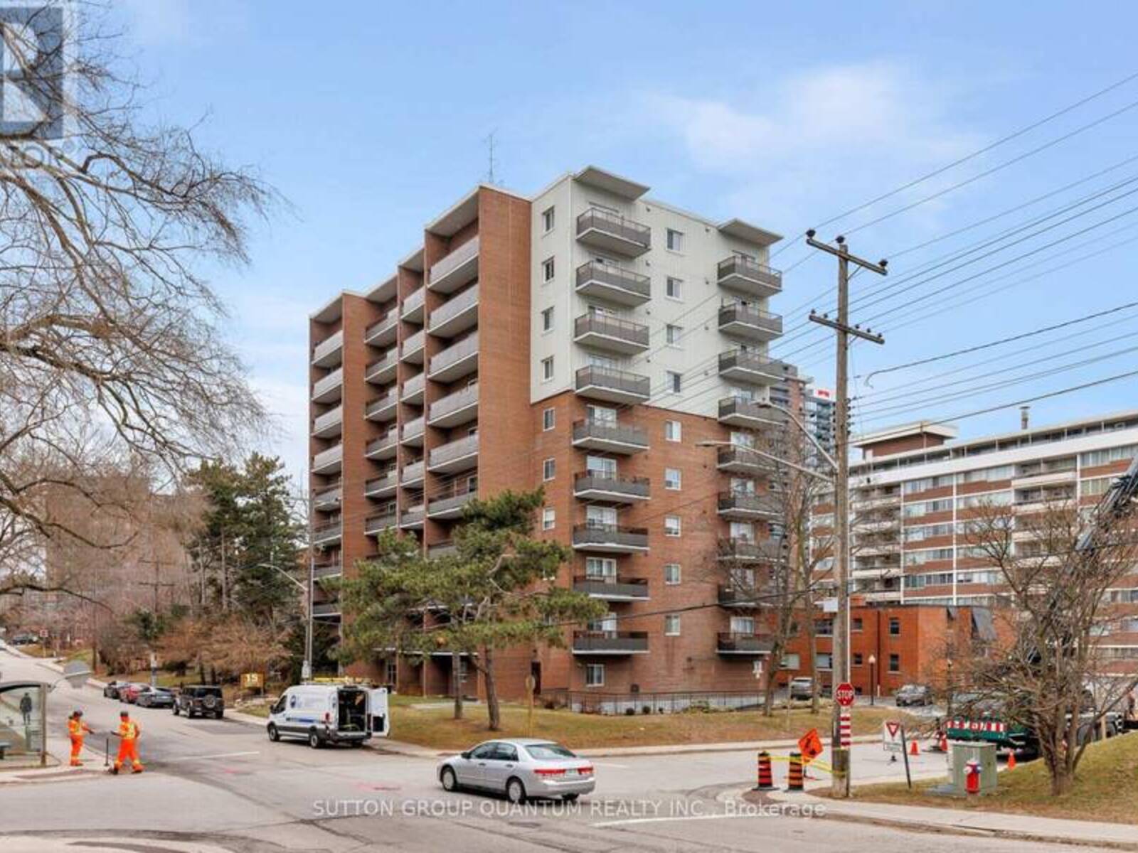 401 - 15 ELIZABETH STREET N, Mississauga, Ontario L5G 2Z3