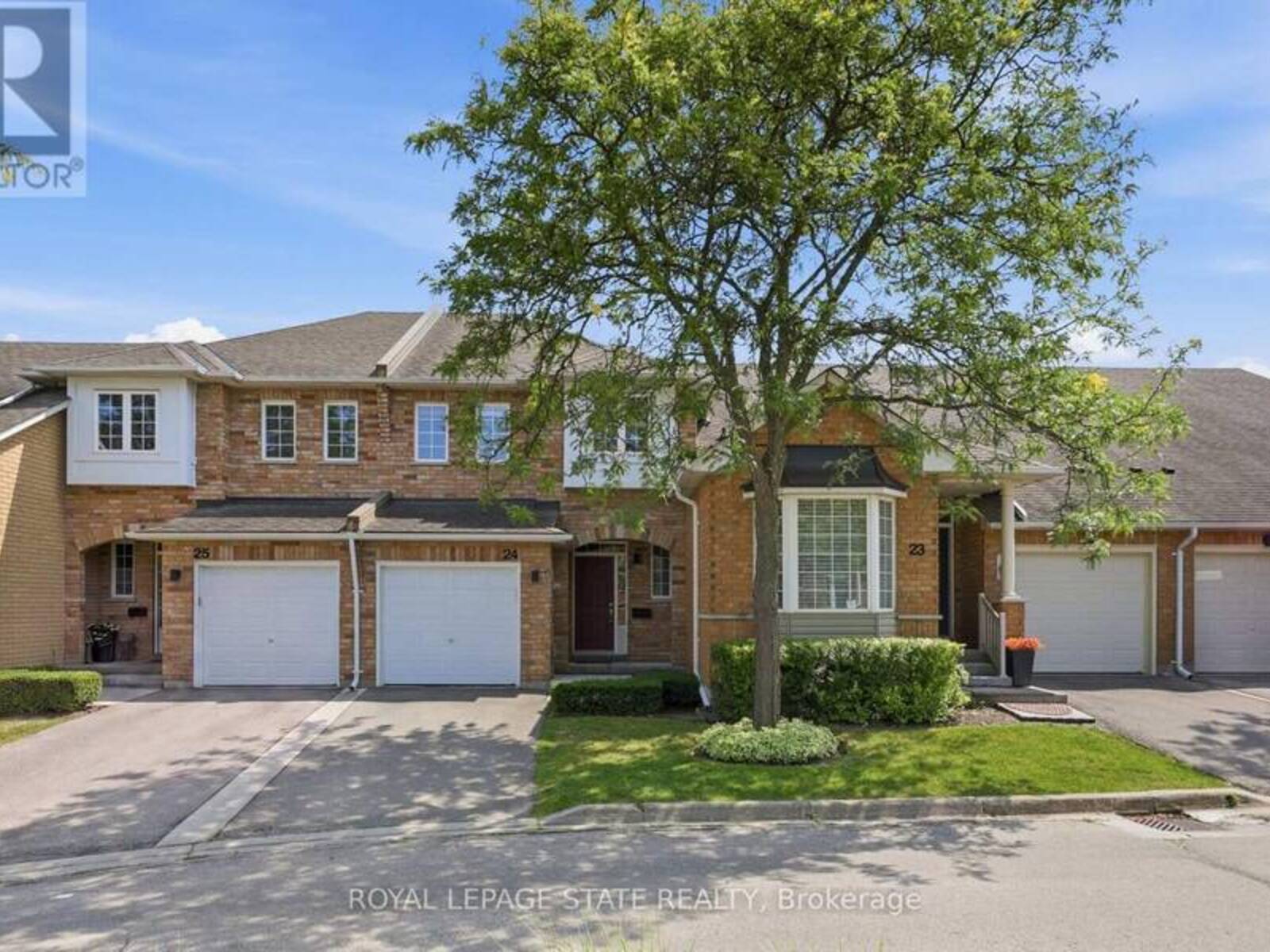 24 - 10 DAVIDSON BOULEVARD, Dundas, Ontario L9H 7N9