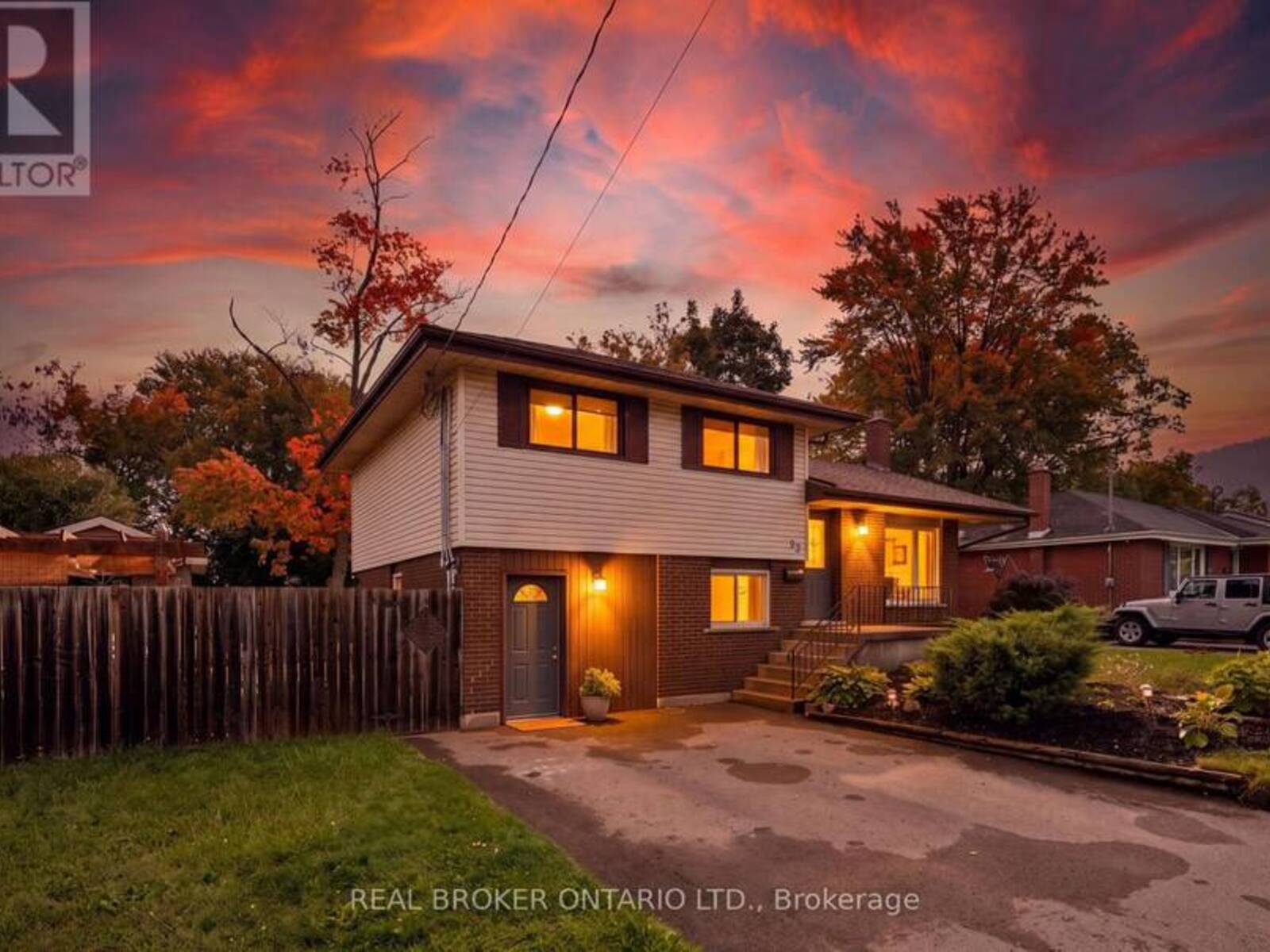 33 PATTERSON AVENUE, Brantford, Ontario N3S 6X1