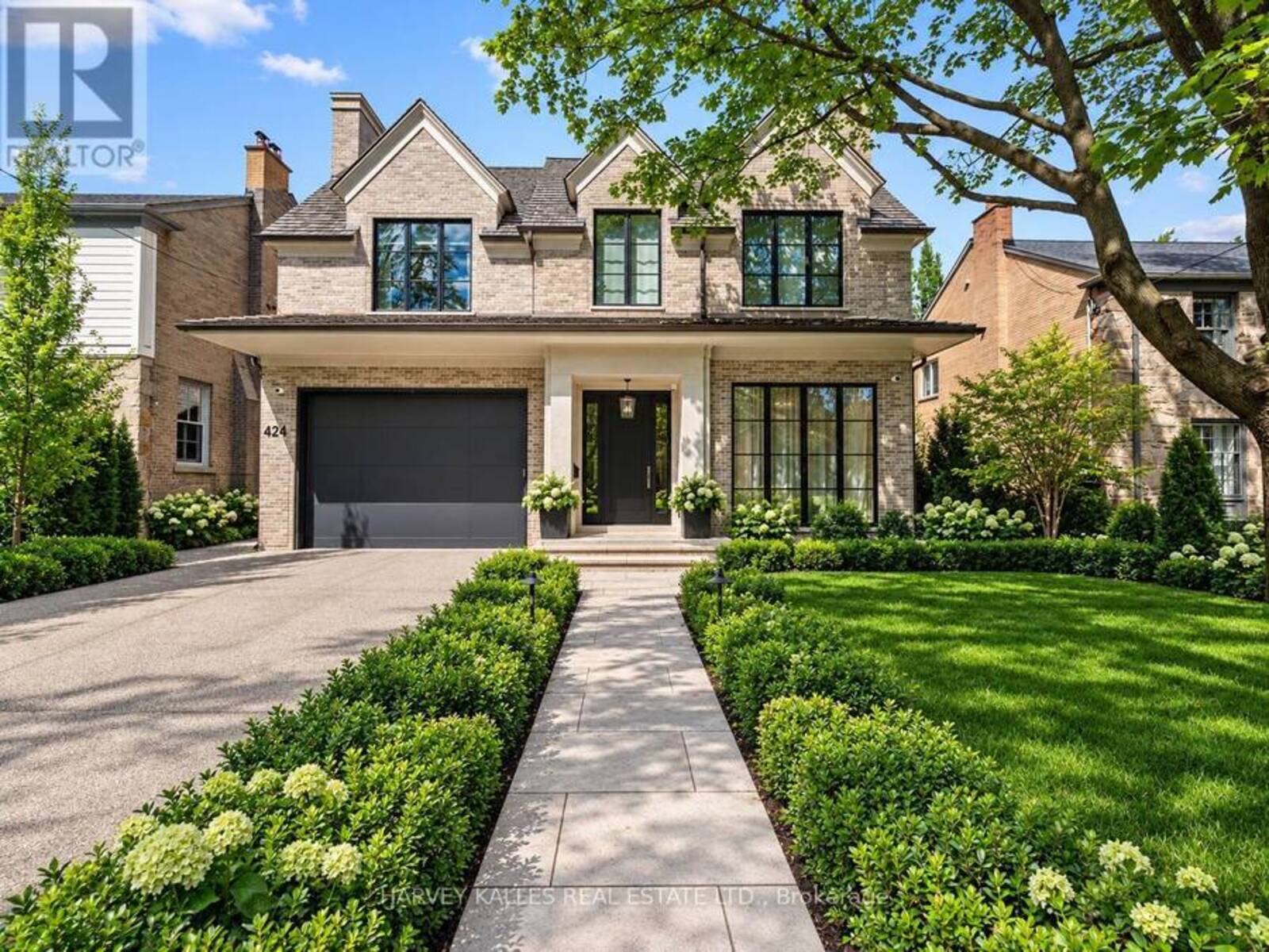 424 LYTTON BOULEVARD, Toronto, Ontario M5N 1S4