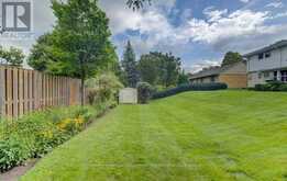 204 STANLEY DRIVE | Waterloo Ontario | Slide Image Twelve