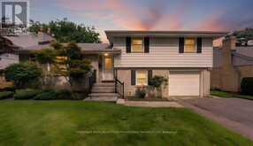 204 STANLEY DRIVE | Waterloo Ontario | Slide Image Three