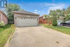 4 DOWDEN AVENUE | Brantford Ontario | Slide Image Three