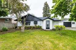 15 SPIERS CRESCENT | Cambridge Ontario | Slide Image One