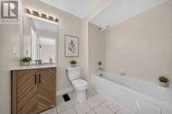 35 MATTHEWSON AVENUE | Bradford West Gwillimbury Ontario | Slide Image Thirteen