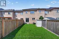 35 MATTHEWSON AVENUE | Bradford West Gwillimbury Ontario | Slide Image Twenty-four