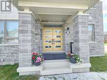 3250 CHIMNEY SWIFT CRESCENT | Pickering Ontario | Slide Image Four