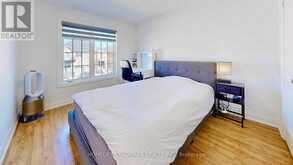 32 ARCO CIRCLE | Vaughan Ontario | Slide Image Seventeen