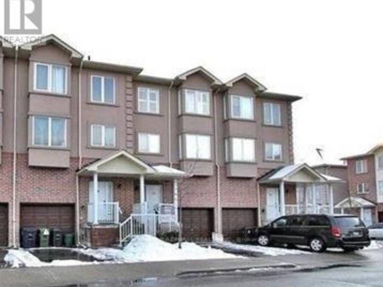 29 - 3053 FINCH AVENUE W, Toronto, Ontario M9M 0A6