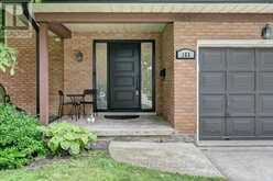 163 CHELFORD CRESCENT | Waterloo Ontario | Slide Image Three