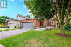 16 PINE RIDGE DRIVE | Guelph Ontario | Slide Image Two