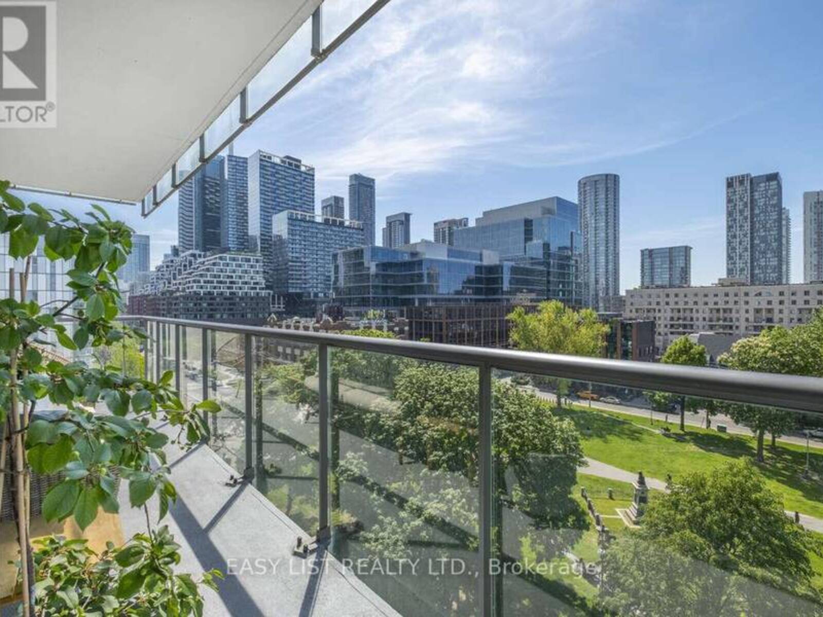 822 - 55 STEWART STREET, Toronto, Ontario M5V 2V1