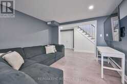 33 EMMETT PLACE | Whitby Ontario | Slide Image Thirty-four