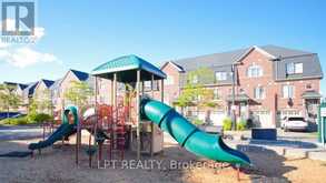 165 VETERANS DRIVE | Brampton Ontario | Slide Image Fourteen