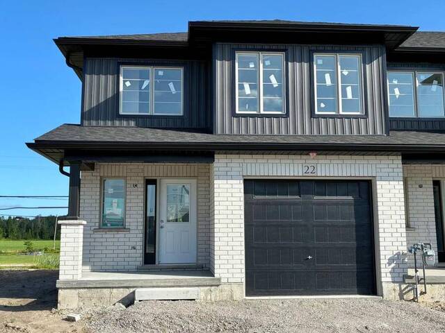 30 STRATH CRESCENT Elmvale Ontario, L0L 1P0 - 3 Bedrooms Home For Sale